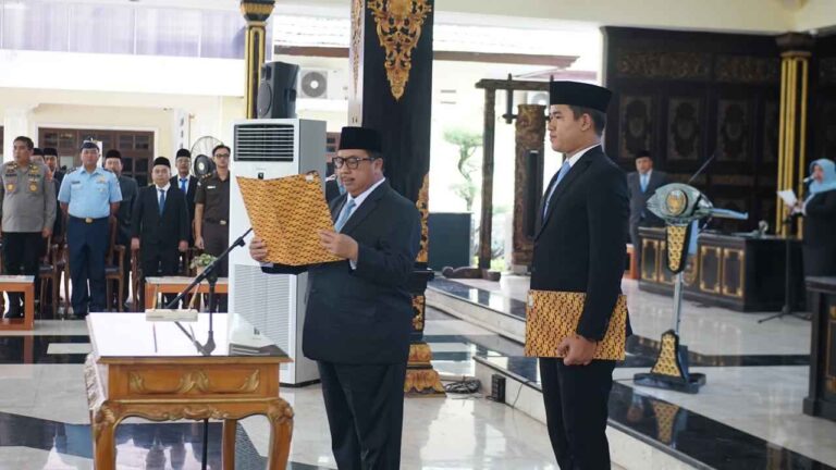 Bupati Jombang Lantik 84 Pejabat Diawal Tahun 2026