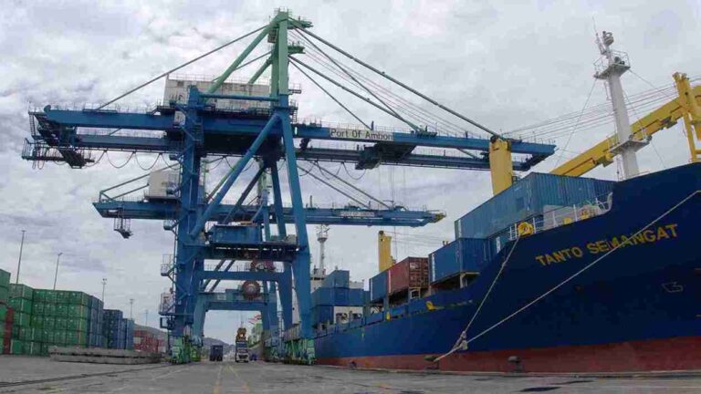 Arus Peti Kemas 2025 Meningkat, Tpk Ambon Optimalkan Layanan Logistik Kawasan Timur