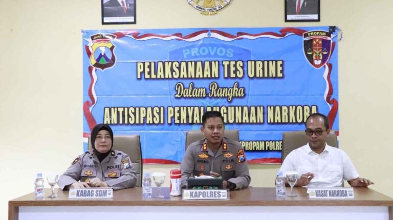 Edarkan Sabu, Emak Emak Warga Pamekasan Diringkus Satresnarkoba Polres Sumenep