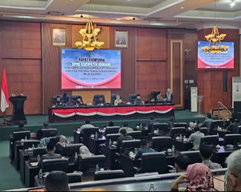 Paripurna Raperda Pengelolaan Barang Milik Daerah, Bupati Jombang Sampaikan Jawaban Atas Pu Fraksi