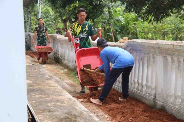 Satgas Tmmd Ke-127 Kodim 0827 Sumenep Percepat Renovasi Masjid Baitur Rahman