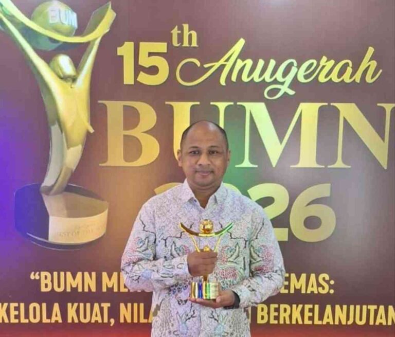 Komitmen Laksanakan Layanan Prima, Terminal Petikemas Surabaya Raih Penghargaan Best Corporate Anugerah Bumn 2026