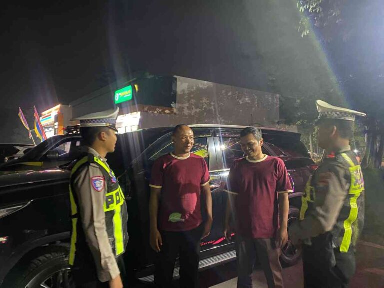 Melintasi Paskot Makin Nyaman, Pemudik Puji Pelayanan Humanis Polri Di Rest Area 792A