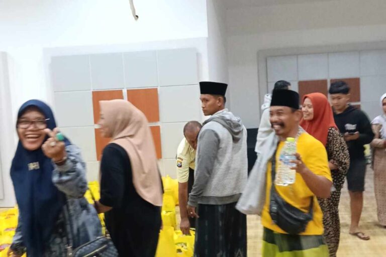 Pegadaian Syariah Area Pamekasan Madura Berbagi Berkah Ramadan Dengan Korban Penipuan Hozizah