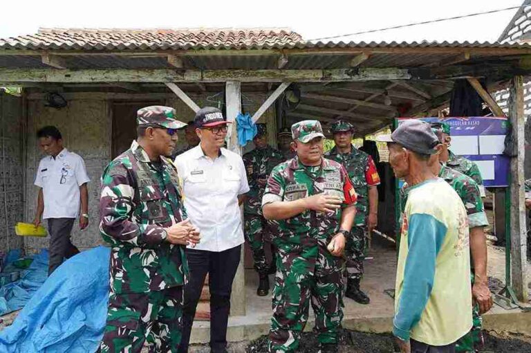Tmmd Ke127 Kodim 0827 Sumenep Siapkan Kado Idul Fitri Kepada Warga Desa Mandala