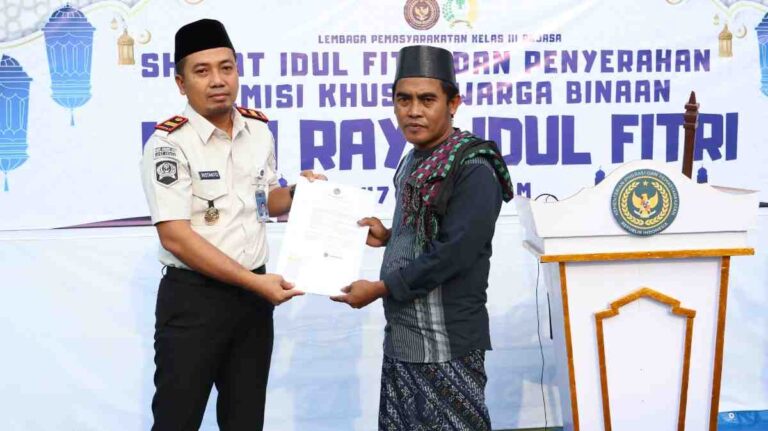 18 Wbp Lapas Kelas Iii Arjasa Kepulauan Kangean Dapat Remisi Hari Raya Idul Fitri 1447 H