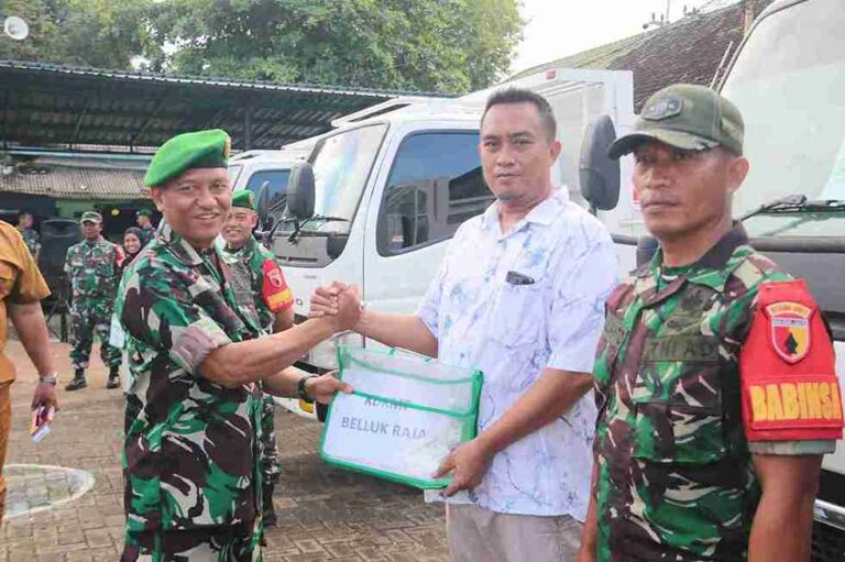 Perkuat Ekonomi Masyarakat, Kodim 0827 Sumenep Serahkan Truk Operasional Kdkmp