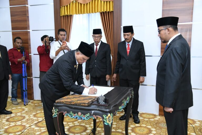 Bupati Sumenep Lantik Empat Pejabat Pimpinan Tinggi Pratama