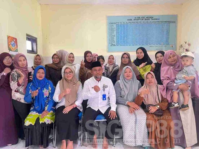 Implementasikan Bangga Kencana, Kepala Puskesmas Arjasa Hadiri Pertemuan Rutin Bulanan