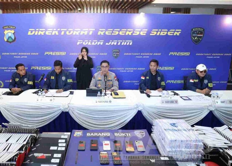 Polda Jatim Bongkar Komplotan Penyalahgunaan Data Pribadi Dan Penerbitan Sim Card Ilegal
