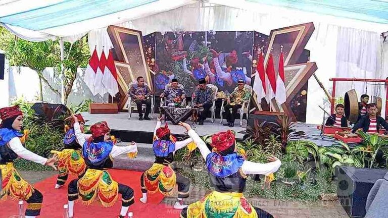Hardiknas Jatim 2026 Digelar Di Pamekasan, Hadirkan Rekor Muri Dan Dialog Pendidikan Nasional