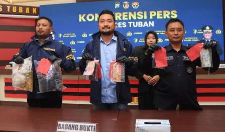 Polres Tuban Bongkar Jaringan Pengedar Uang Palsu Pasar Wage, Tiga Tersangka Ditangkap