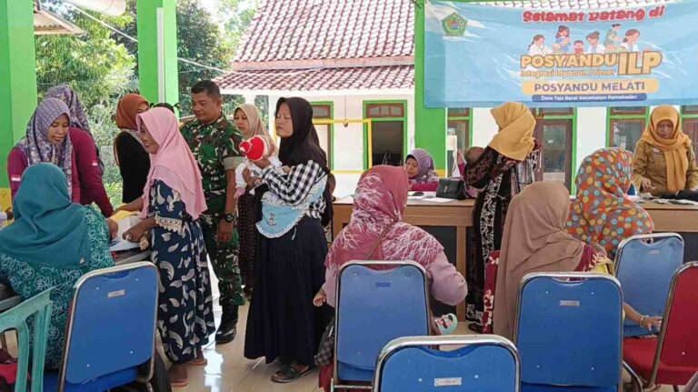Babinsa Teja Barat Dampingi Posyandu, Perkuat Pencegahan Stunting Dan Jaga Kesehatan Lansia