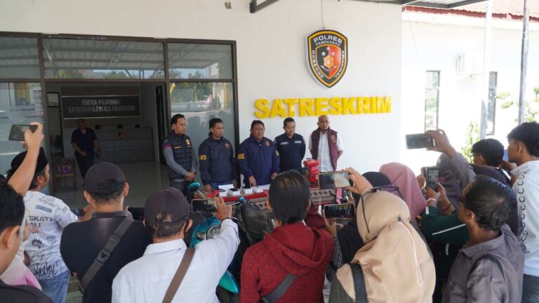 Tujuh Kasus Pencurian Terungkap Dalam Sepekan, Satreskrim Polres Pamekasan Amankan Delapan Pelaku