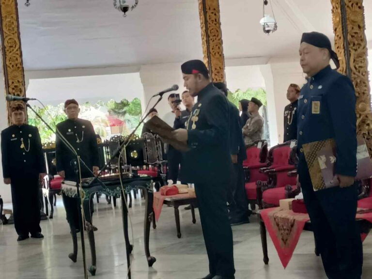 Bupati Sumenep Achmad Fauzi Rotasi Puluhan Pejabat, Dorong Birokrasi Lebih Responsif Layani Masyarakat