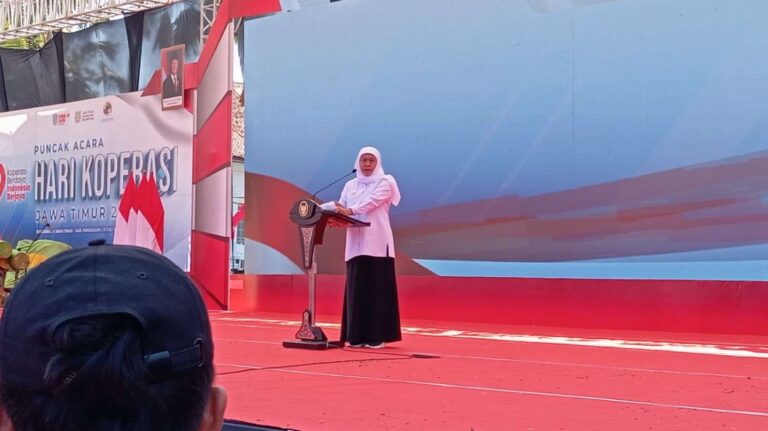 Puncak Hari Koperasi Ke-79 Di Pamekasan, Khofifah Dorong Koperasi Perkuat Ekonomi Rakyat