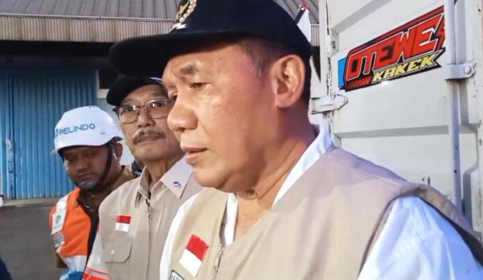 BHS Kirim Bantuan Gempa NTT BHS bersama GAPASDAP dan Dharma Lautan Utama mengirim 12 truk bantuan gempa NTT melalui Dharma Rucitra 8