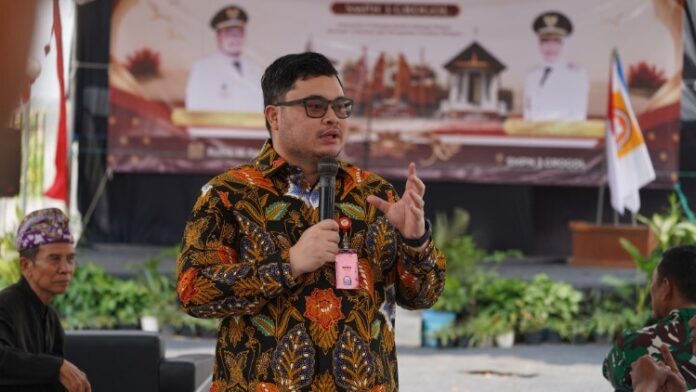 Bupati Kediri dhito