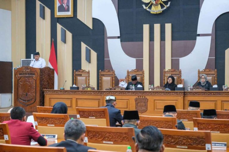 Dprd Kabupaten Pasuruan Lanjutkan Pembahasan Raperda Non Apbd 2026, Bupati Jawab Seluruh Pandangan Fraksi