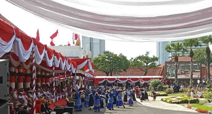 HUT ke-81 di gedung negara Grahadi Surabaya Suasana HUT ke-81 RI di Gedung Negara Grahadi Surabaya