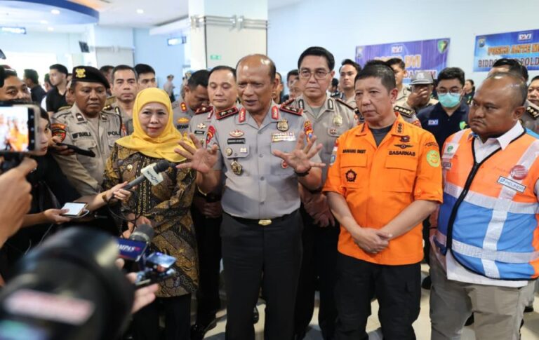Kapolda Jatim Pastikan Operasi Sar Kmp Mutiara Sentosa 2 Tak Berhenti, Penyelidikan Penyebab Tragedi Terus Didalami