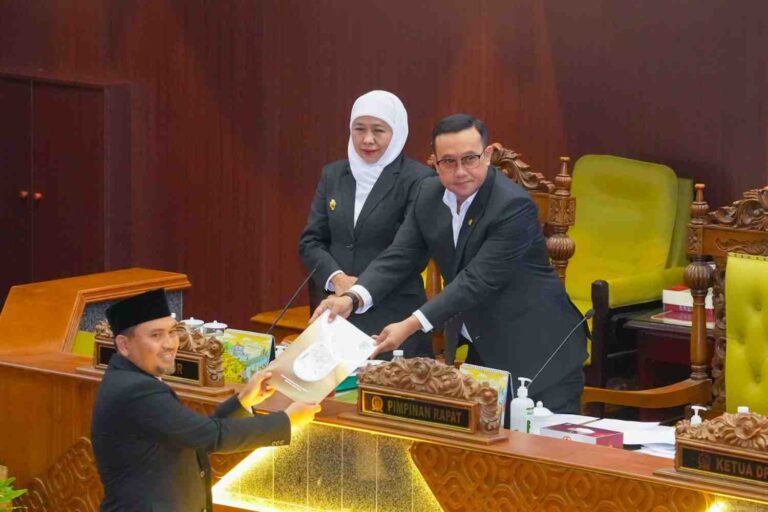 Khofifah Dorong Perda Pemuda-Olahraga, Siapkan Rp600 Miliar Dana Cadangan Pilgub Jatim