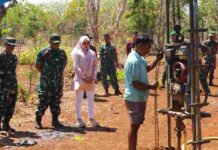 Bakti TNI AD Hadir di Talango Sumenep, Dua Sumur Bor Disiapkan untuk Warga Dandim 0827 Sumenep meninjau sumur bor untuk warga Talango Sumenep
