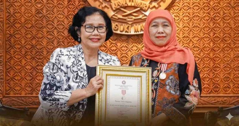 Gubernur Jatim Raih Penghargaan Tertinggi Pgri, Prestasi Pendidikan Dan Tpg Disorot