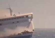 KMP Mutiara Sentosa 2 Terbakar di Perairan Utara Sumenep, Ratusan Penumpang Dievakuasi tangkapan layar kapal terbakar di perairan sumenep