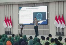Polres Jombang Bekali Pelajar Cara Aman dan Bijak Menggunakan AI