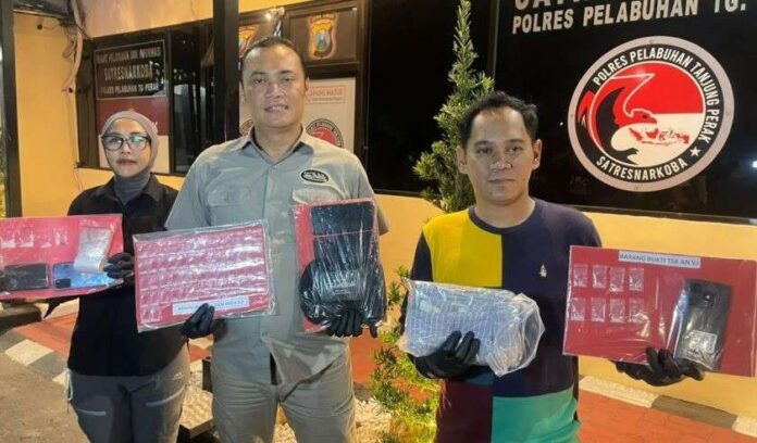 polres-pelabuhan-tanjung-perak-ungkap-tiga-jaringan-narkoba-surabaya Polres Pelabuhan Tanjung Perak ungkap tiga jaringan narkoba di Surabaya