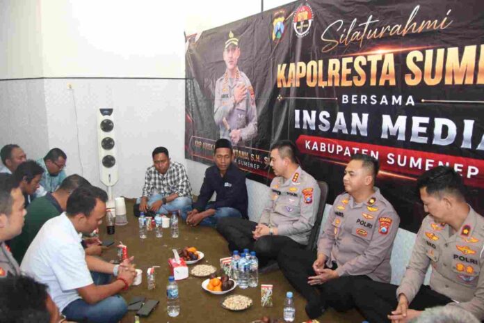 Kapolresta Sumenep dan amos Kapolresta Sumenep dan amos