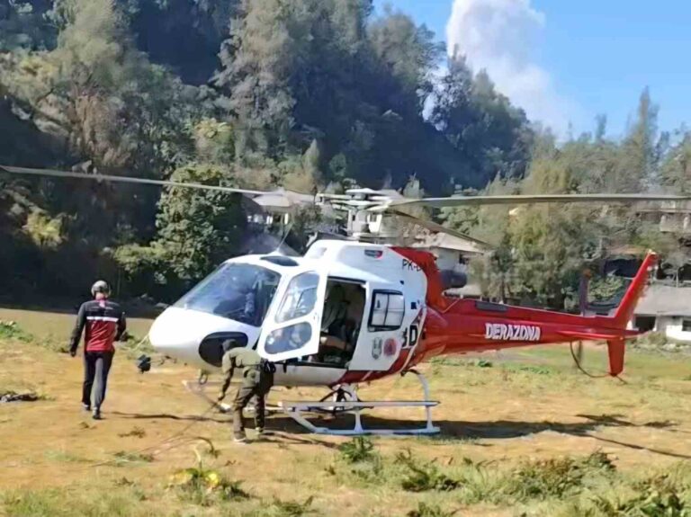 Kebakaran Kembali Mengancam Gunung Bromo, Water Bombing Dikerahkan Saat Api Merembet Ke Gunung Kursi