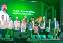 Maulid Nabi di Palengaan Pamekasan, Bashra BIP Santuni Ratusan Anak Yatim dan Guru Ngaji Maulid Nabi di Palengaan Pamekasan Bashra BIP santuni anak yatim dan guru ngaji