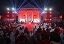 34 Kelurahan Tumpahkan Kreativitas, Street Art Fashion Carnival Jadi Puncak HUT RI di Pasuruan Parade Street Art Fashion Carnival 34 kelurahan Kota Pasuruan