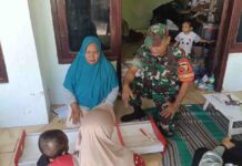 Babinsa Koramil Pamekasan Dampingi Posyandu di Desa Laden, 20 Balita Dipantau Tumbuh Kembangnya