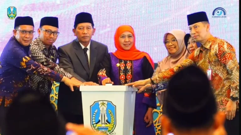 Gubernur Jatim Dorong Penguatan Sdm Melalui Beasiswa Dan Riset Pesantren