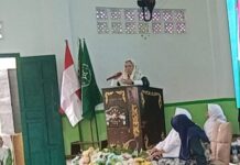 Ning Inayah Wahid di Panggung Fatayat Pamekasan: Kalau Takut Terus, Kapan Majunya?