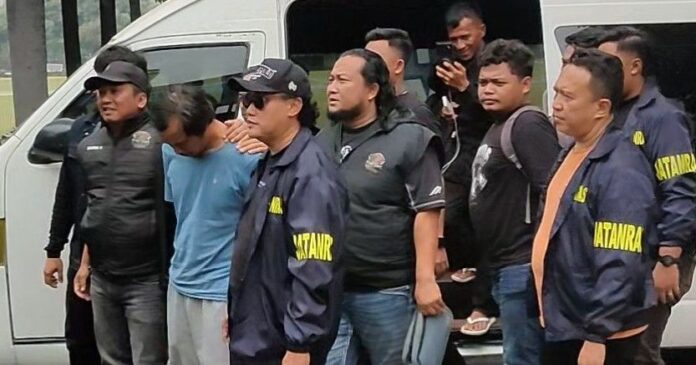 polda-jatim-tersangka-pembunuhan-ibu-anak Penangkapan tersangka dugaan pembunuhan ibu dan anak oleh Polda Jatim