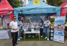 HLN ke-81 dan Sumpah Pemuda, PLN UP3 Madura Tawarkan Diskon Tambah Daya 50 Persen Booth pelayanan PLN UP3 Madura dalam kegiatan Hari Sumpah Pemuda dan HLN ke-81 di Pamekasan