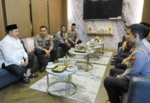Baru Menjabat, Kapolres Jombang Temui Bupati Warsubi Bangun Sinergi Jaga Kamtibmas